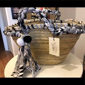 Giselle Emma small Cross body tote